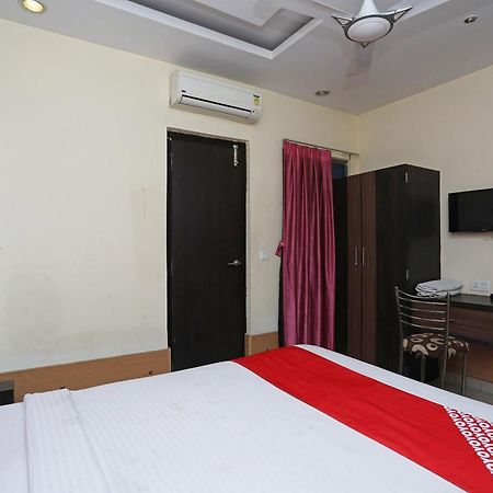 Collection O River Bay Resort Diamond Harbour Exterior foto