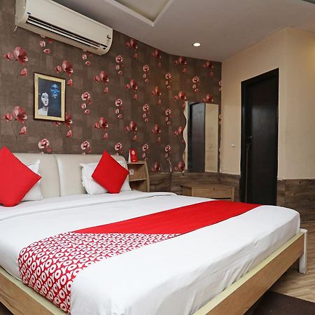 Collection O River Bay Resort Diamond Harbour Exterior foto